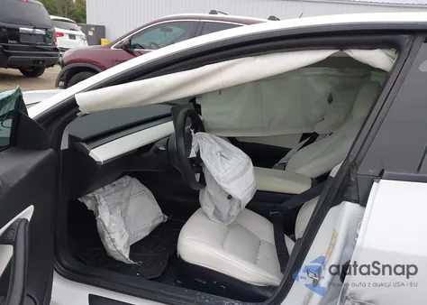 2021 Tesla Model 3 Long Range Dual Motor All-Wheel Drive z USA, uszkodzony, nr VIN 5YJ3E1EB3MF849447